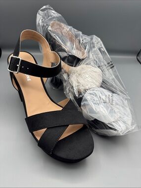 Sun + Stone Sun Stone Dehmii Platform heels